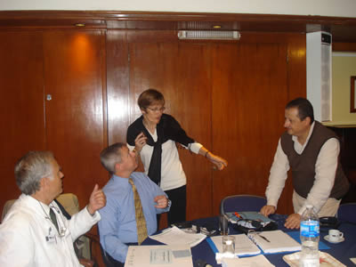 Foto curso sobre control de infecciones nro. 1