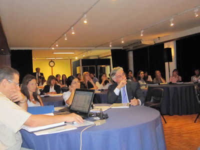 Foto curso sobre control de infecciones nro. 2