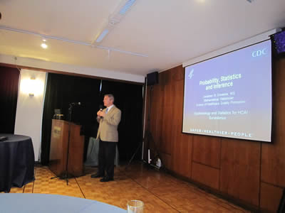 Foto curso sobre control de infecciones nro. 4